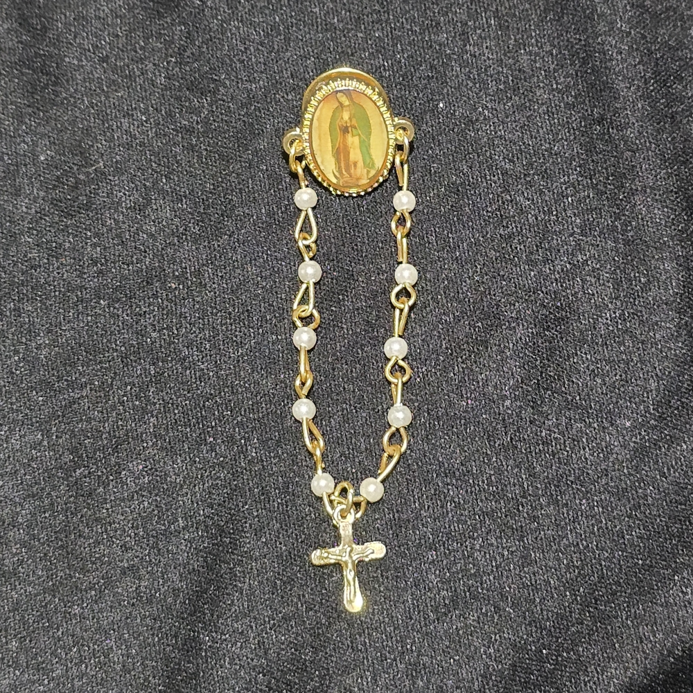 Vintage Gold Tone Our Lady Of Guadalupe Lapel Pin Rosary
